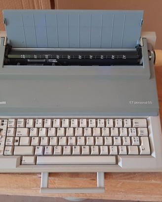 macchina da scrivere olivetti 