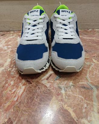 W6YZ sneakers 