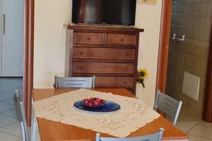 Villetta a schiera con veranda e doppi servizi