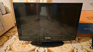 TV Telefunken 32"