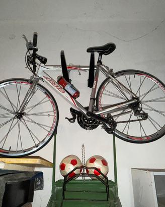 Atala SLR 100