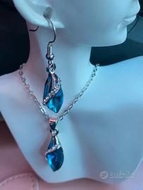 Set blu oceano – collana + orecchini a monachella