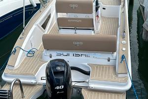 Barca 6,50 fuori tutto