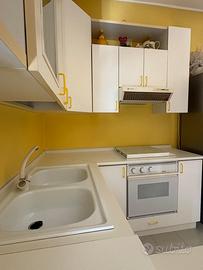 Mobili Vari Camera Cucina Cameretta Armadi