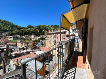 3 LOCALI A MONTE COMPATRI