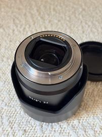 Obiettivo Sony Carl Zeiss Sonnar T* FE 55mm F1.8 Z