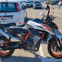 KTM Duke 890 R- 2021