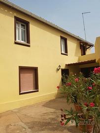 Samassi - Casa indipendente con cortile e terrazza