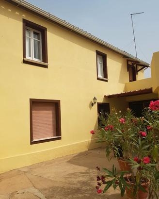 Samassi - Casa indipendente con cortile e terrazza