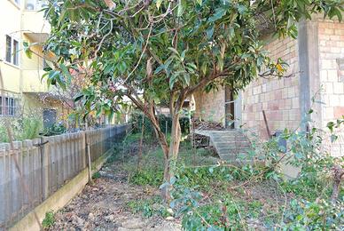 Montesilvano centro fabbricato da cielo a terra