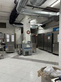 Attrezzatura laboratorio pasticceria