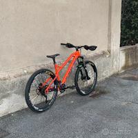 Mondraker Vantage R