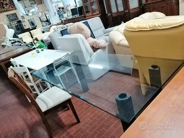 tavoli da cucina e da soggiorno
