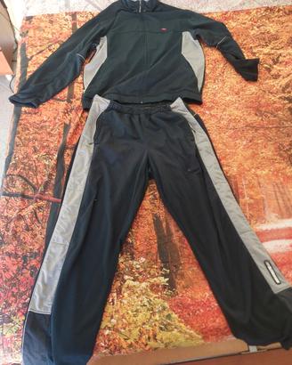 Tuta completa nike