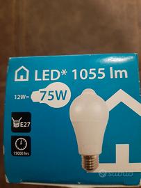 Set lampadine LED con sensore di movimento 12W