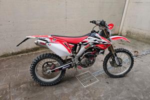 Honda CFR 250 r 4t
