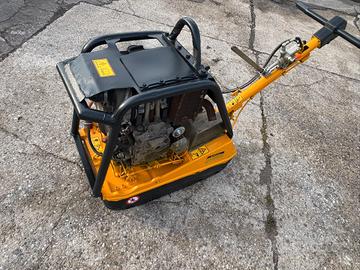 M143 - PIASTRA VIBRANTE WACKER NEUSON 500 KG