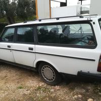 Ricambi usati VOLVO 240 245 244 MOTORE CAMBIO FARI