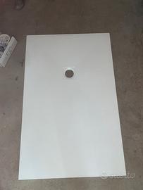 Piatto doccia e rubinetteria