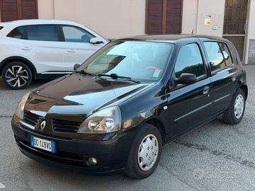 Renault Clio 1.4 benzina 2006 ok neopatentati
