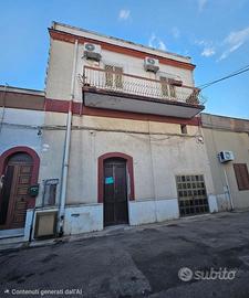 TALSANO- Via Lepanto , indipendente con giardino