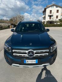 Mercedes Benz GLB 180d