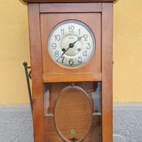 Orologio a pendolo funzionante - vintage