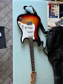 Chitarra Elettrica tipo Stratocaster Sunburst