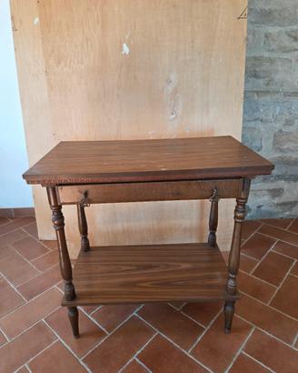 Tavolino in legno