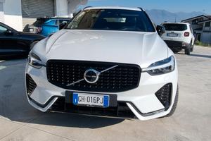 Volvo XC 60 XC60 B4 (d) AWD Geartronic R-design