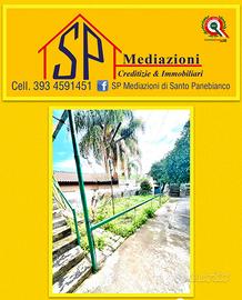 Singola con Giardino Carrabile zona Caselli