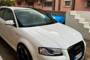 Audi A3 2.0 TDI 170 CV S-TRONIC