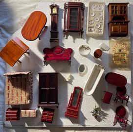 Miniature doll's house