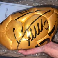 PALLONE CON AUTOGRAFO CRISTIANO RONALDO CON CERTIF