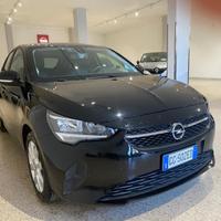 auto in condizioni eccellenti
