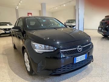 auto in condizioni eccellenti