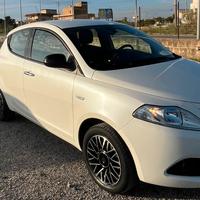 LANCIA YPSILON GOLD 1.2 FIRE 4 CILINDRI BENZ