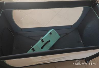 Lettino da campeggio con materassino