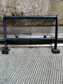 Bull bar defender