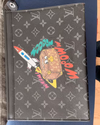 Louis Vuitton Pochette