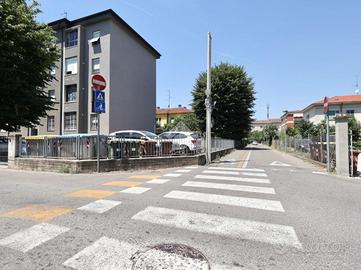 3 LOCALI A REGGIO NELL'EMILIA