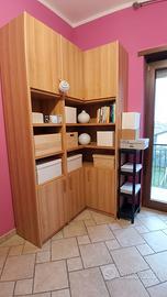 Libreria ad angolo