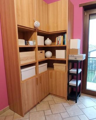 Libreria ad angolo