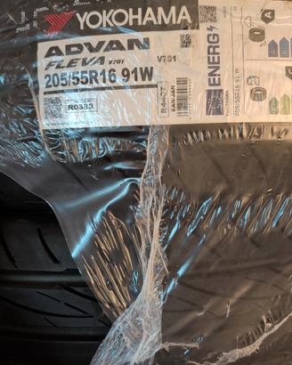 yokohama v701 advan fleva 205 55 r16 91w 