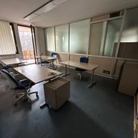 Scrivanie e mobili per ufficio