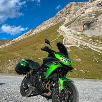 Versys 650 con valige, accessori e garanzia