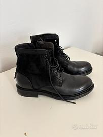 Scarponcini Wexford neri num. 42