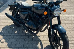 Royal Enfield shotgun 650