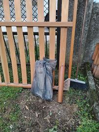 Rete letto in legno con materasso