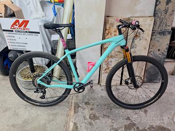 bicicletta mtb 29" full carbon